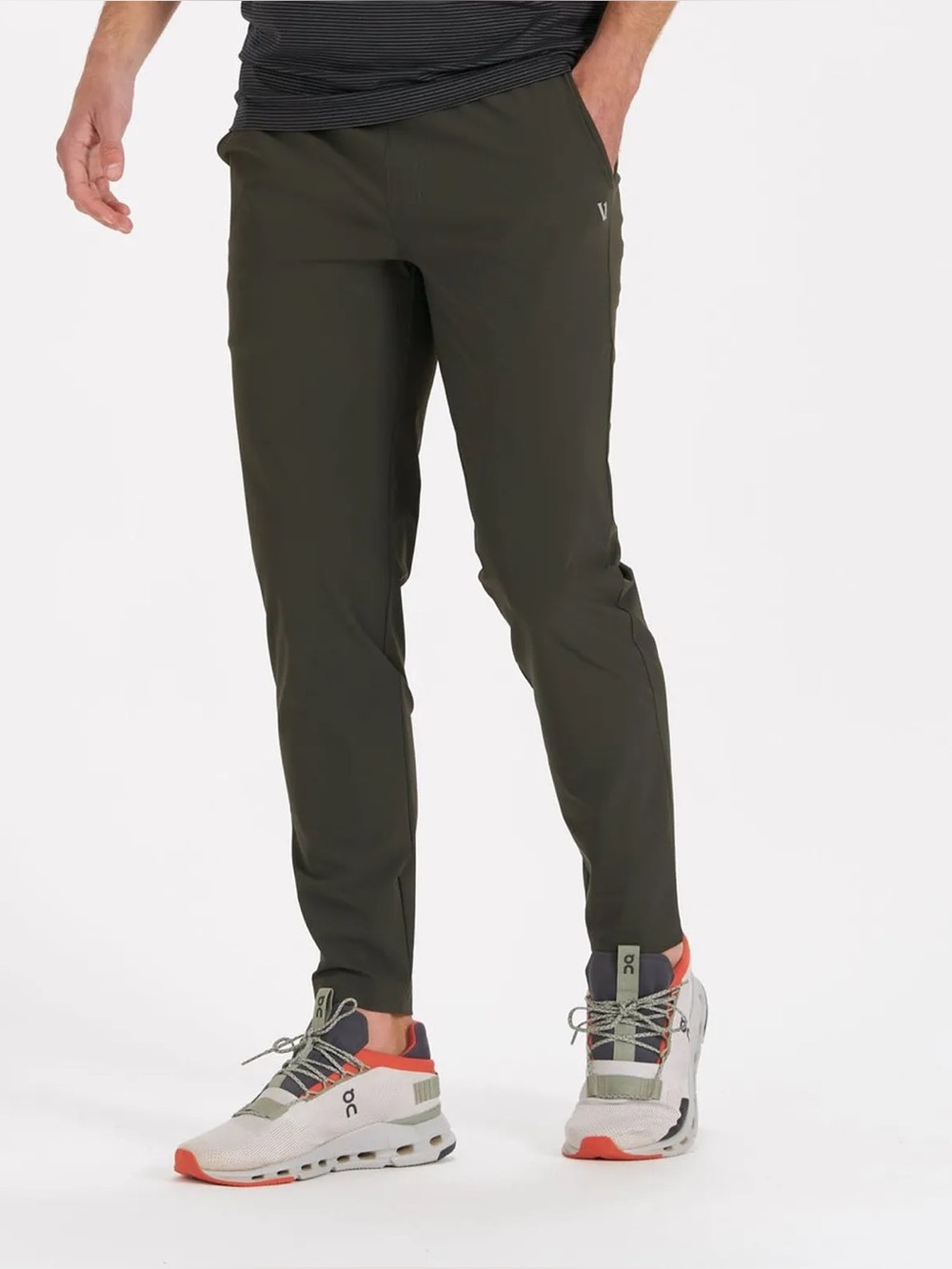 Vuori men’s fleet pants olive green size medium